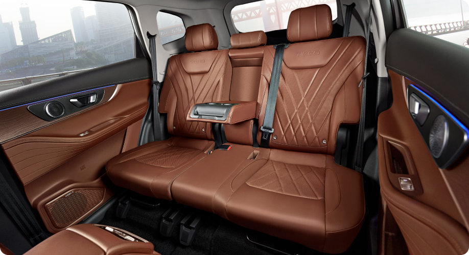 Chery Tiggo 8 Pro Max Kabin First Class dengan Bahan Premium